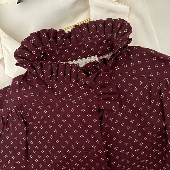 Ruffle collar Top - Picture 4 of 5